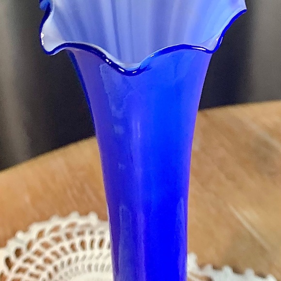 Murano Colbalt Blue Venetian Glass Candy Stripe Vase - Picture 5 of 9